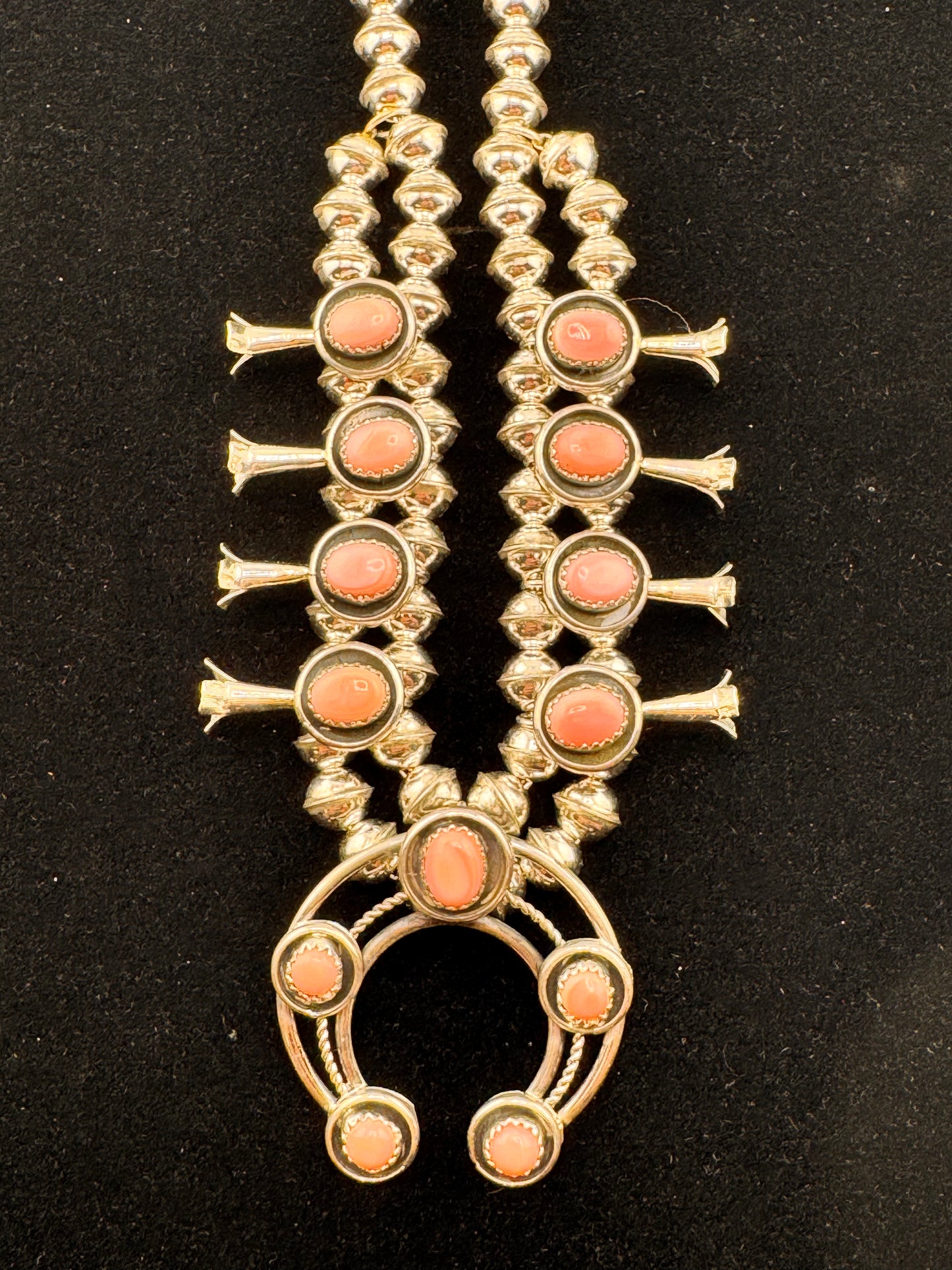 Phil & Lenora Garcia Queen Couch Squash Blossom Necklace & Earrings Set